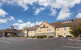 Best Western Plus Revere Inn & Suites